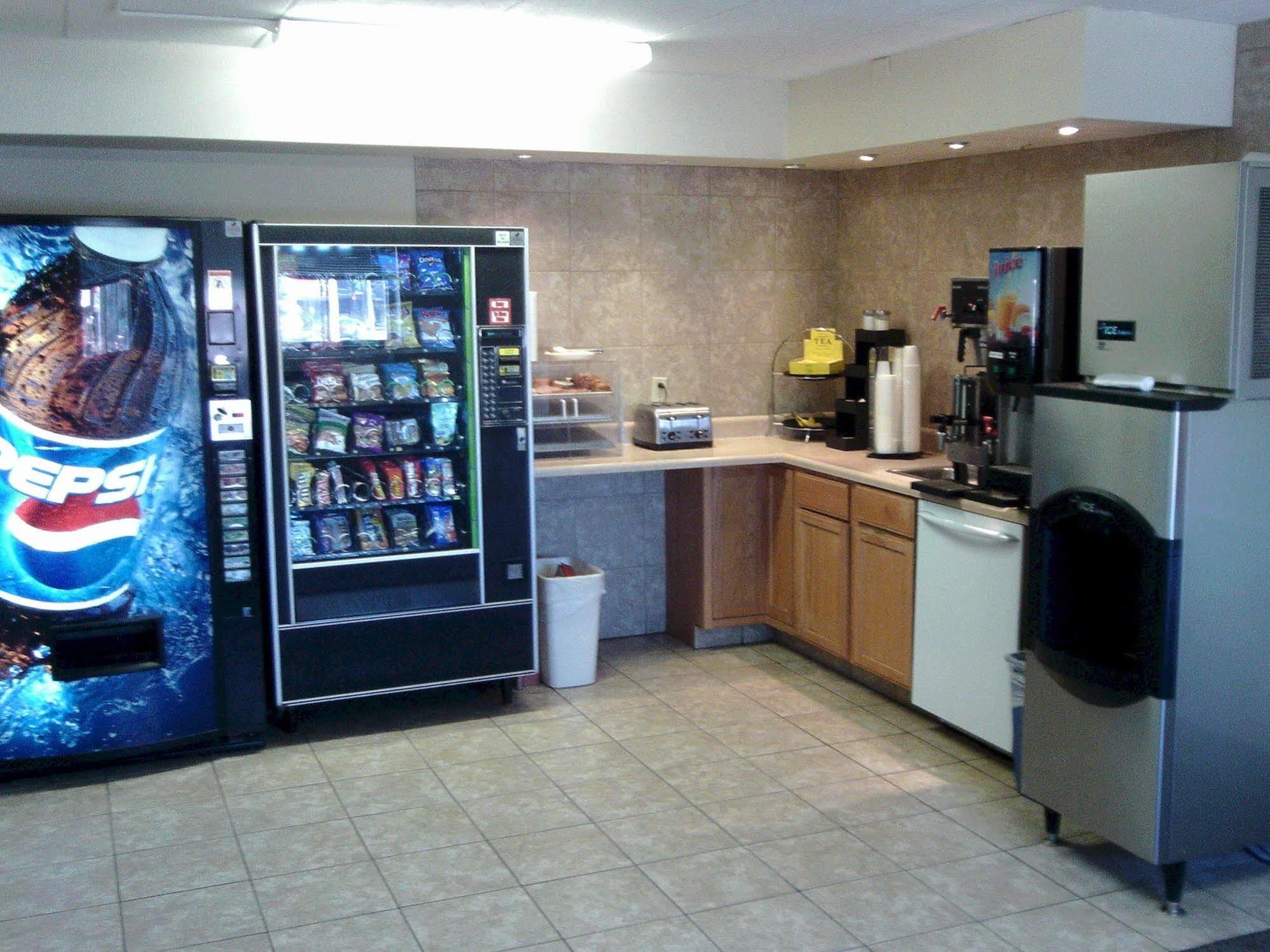 2Nd Street Inn & Suites Rochester Buitenkant foto